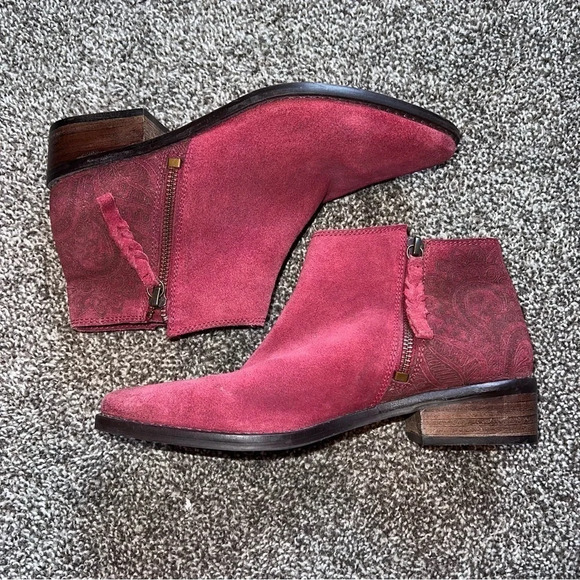 Naughty Monkey Red Suede Western Booties Size 7 - Picture 1 of 10